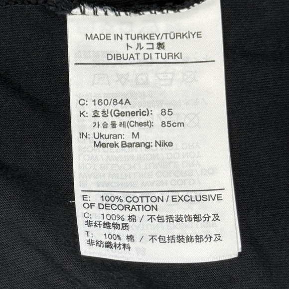 Nike Crop T-shirt Loose Fit Sz M - Picture 5 of 9